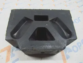 Подушка двигателя задняя ГАЗ-3309, 33081, 33104, ПАЗ, ЗИЛ-5301, 245-1001035 ГАЗ
