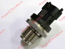 Датчик давления топлива в рампе ГАЗ-3309/Валдай/КАМАЗ ММЗ-245 Евро-3 Bosch