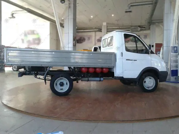 ГАЗ-3302 Газель Бизнес бортовая с двигателем УМЗ-4216 или дизелем Cummins