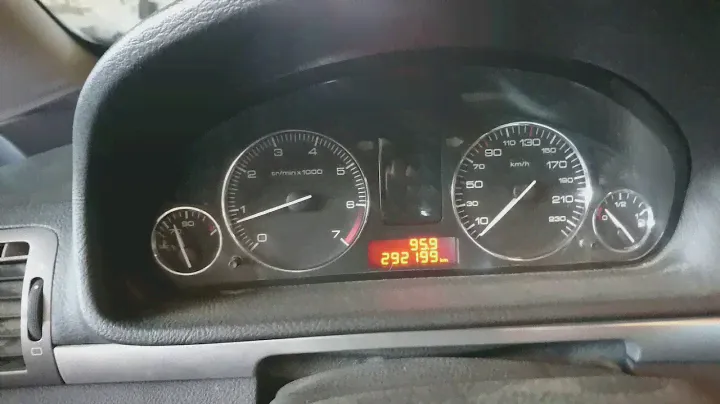 Не удачная адаптация дз Пежо 407