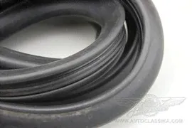 Уплотнитель стекла ветрового окна люкс 21-5206050-Г ГАЗ-21