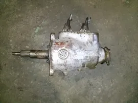 Коробка передач на автомобиль Газ-69.